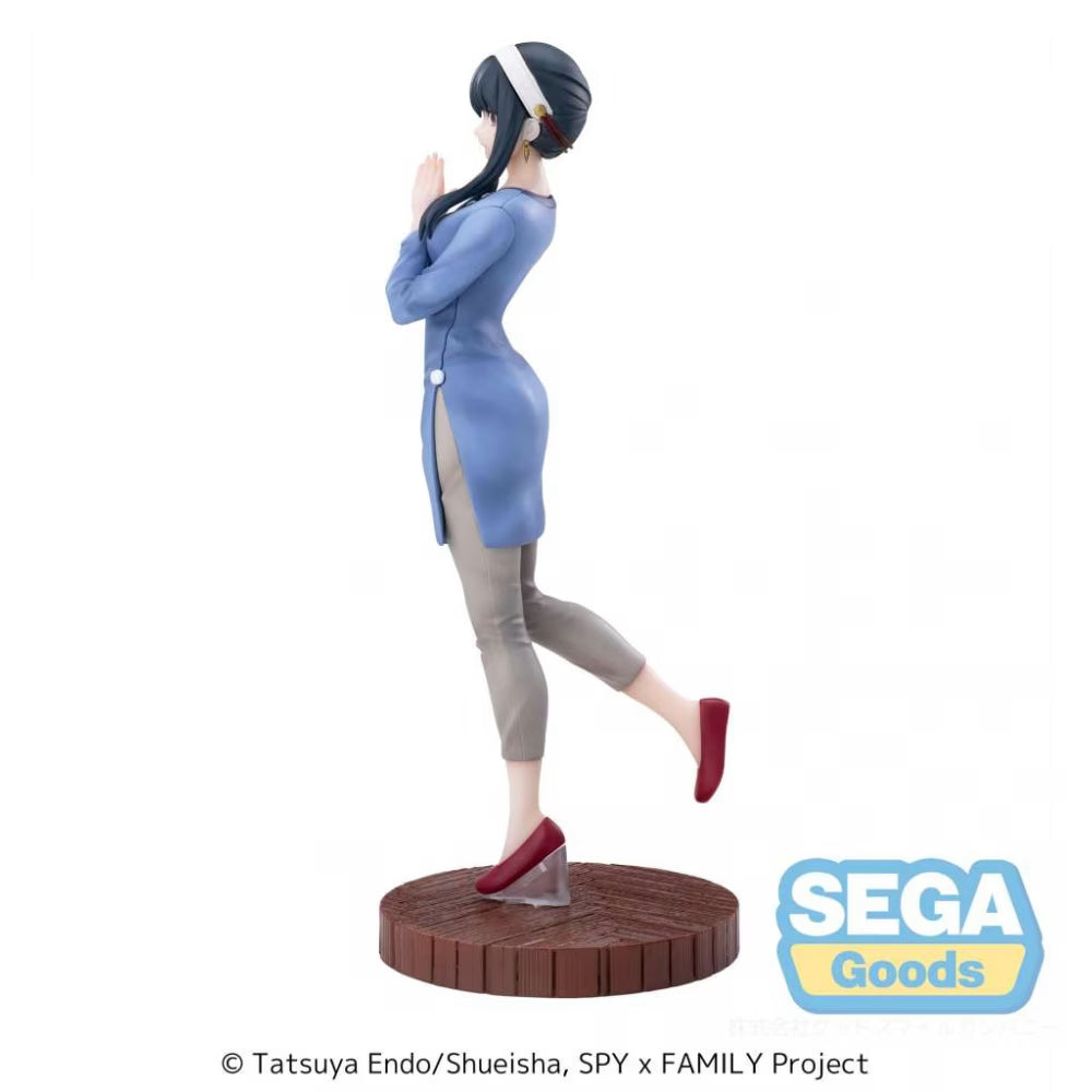 Figurine Yor Forger Saison 1 Cours 2 Luminasta